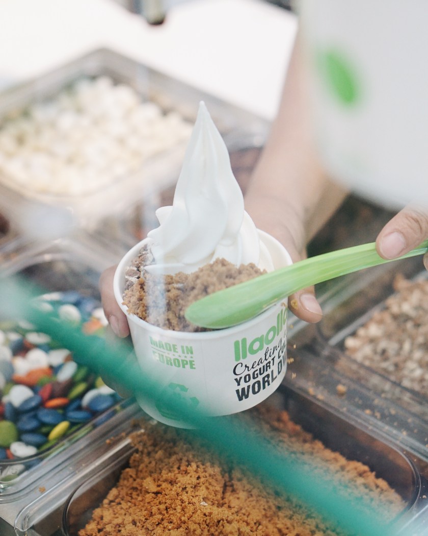 Llao llao Natural Frozen Yogurt Glorietta Makati