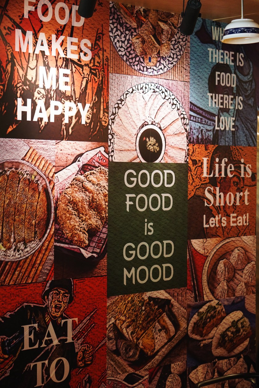 [Mr. Eats] The big guns of this EATSperience! I really came here for the Chicken Chop and it did not disappoint. It really had a thick cut of chicken on the inside and crispy crust on the outside with lots of flavor. If I did not eat the other dishes, I wouldn't mind because this paired with the simple yet delicious Taiwan Style Fried Rice is more than enough for me. The Beef Tendon Hotpot was a cherry on top of great EATSperience. Believe me, you don't need the meat. The jelly-like tendon (in a sauce I couldn't even figure out) alone will surely leave you wanting more.