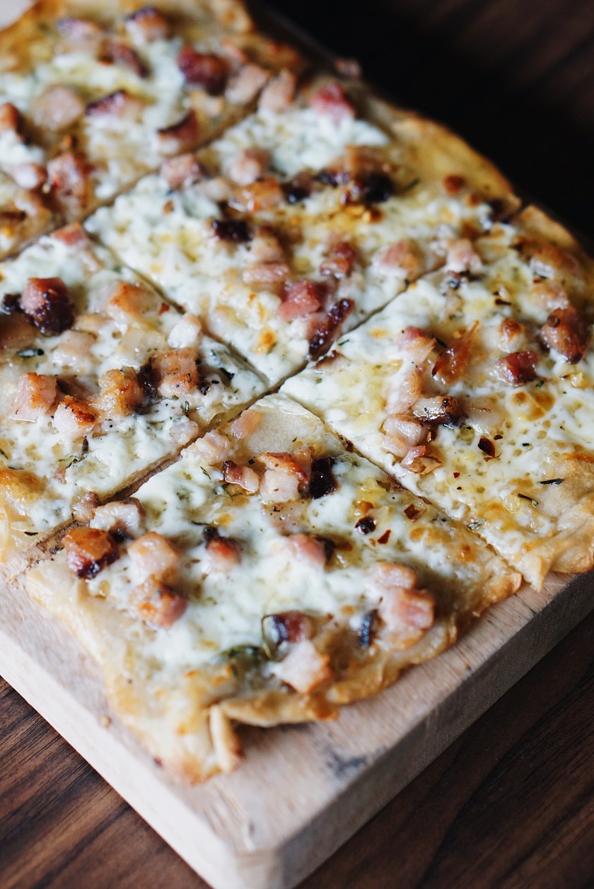 [NEW DISHES] Main Street - Kapitolyo