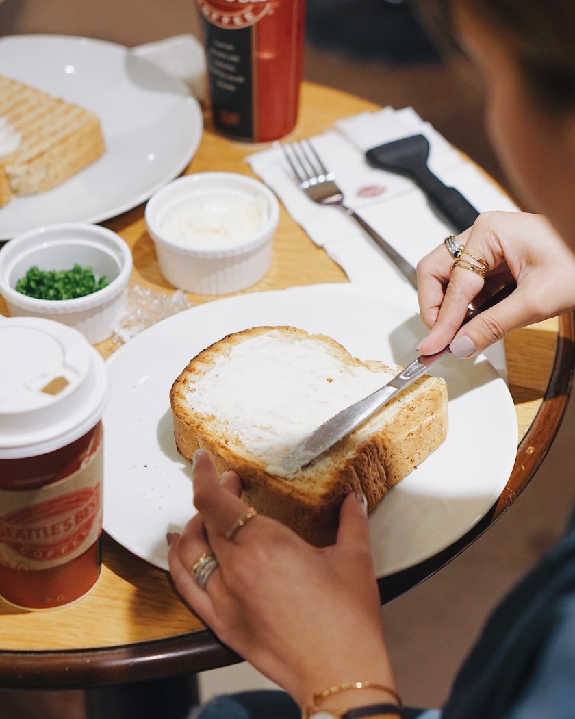 perfect-pairings-at-seattles-best-coffee