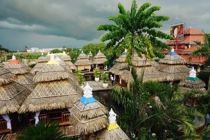 explore-isdaan-floating-restaurant-talavera-nueva-ecija