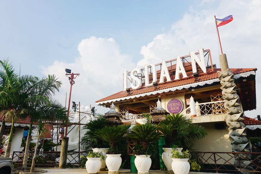 explore-isdaan-floating-restaurant-talavera-nueva-ecija