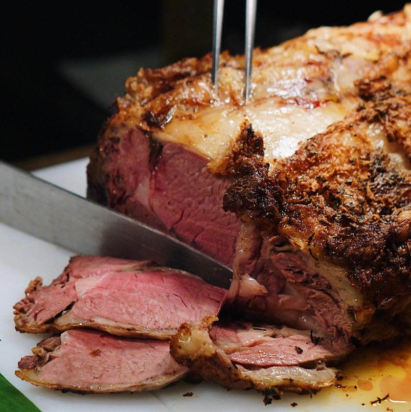 american-food-festival-at-holiday-inn-suites-makati