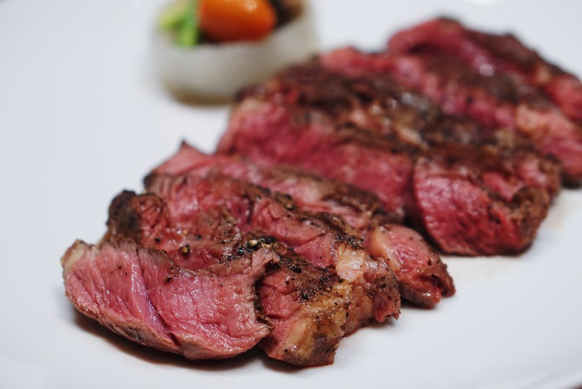 australian-grass-fed-beef-at-the-fireplace-new-world-manila-bay