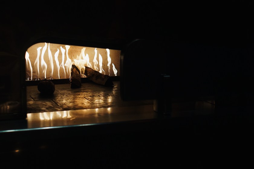 australian-grass-fed-beef-at-the-fireplace-new-world-manila-bay