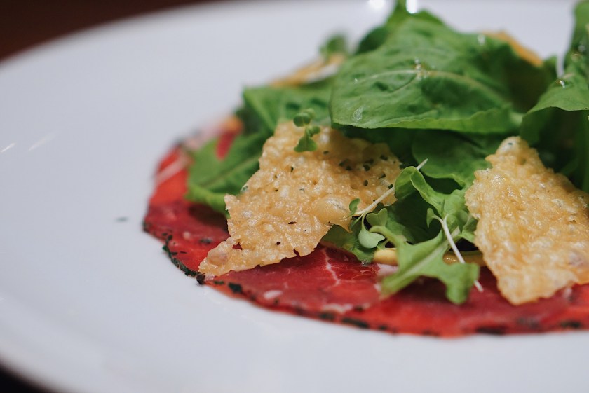 australian-grass-fed-beef-at-the-fireplace-new-world-manila-bay