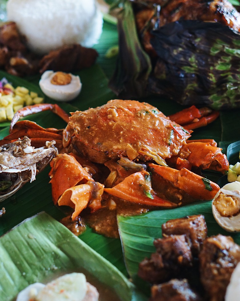 boodle-fight-at-isdaan-floating-restaurant-gerona-tarlac