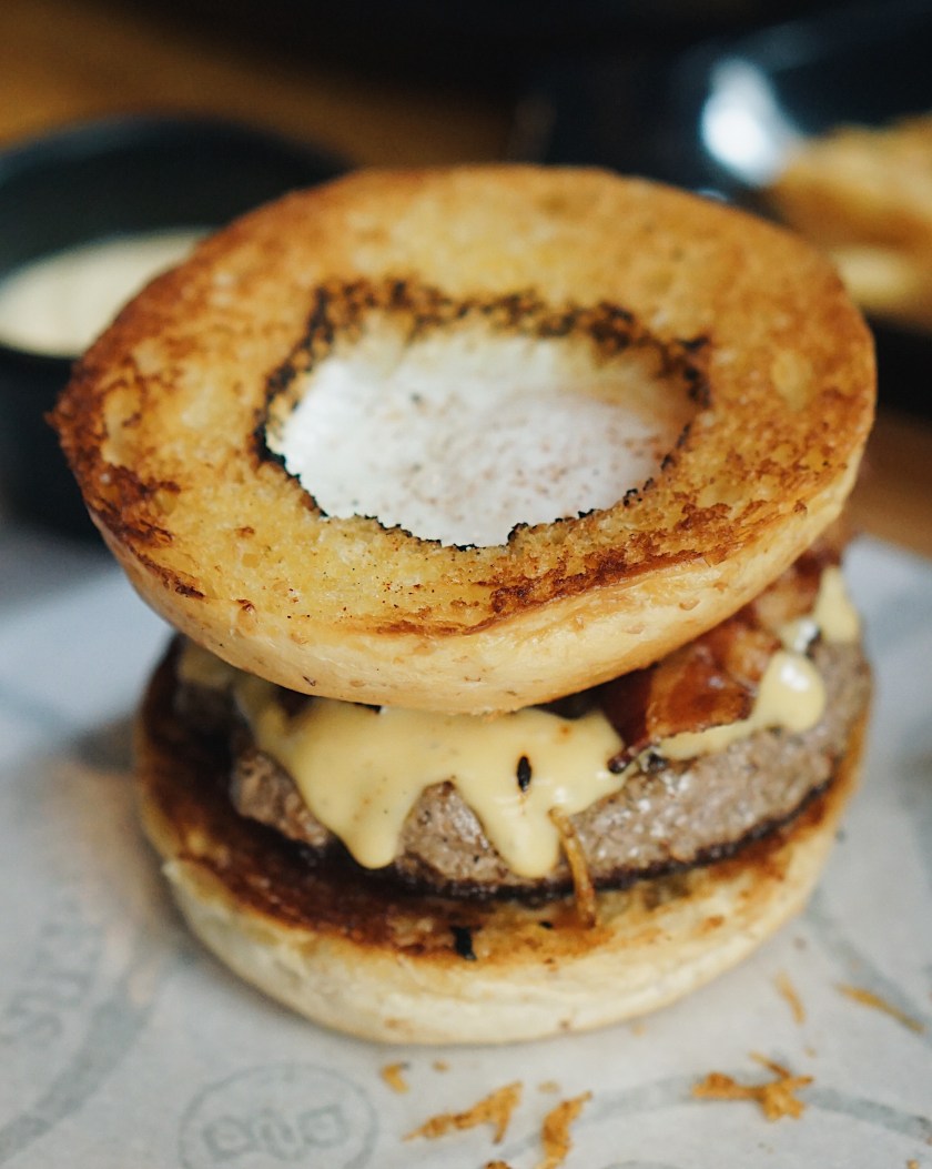 eats-for-less-with-eatigo-at-burgers-brewskies