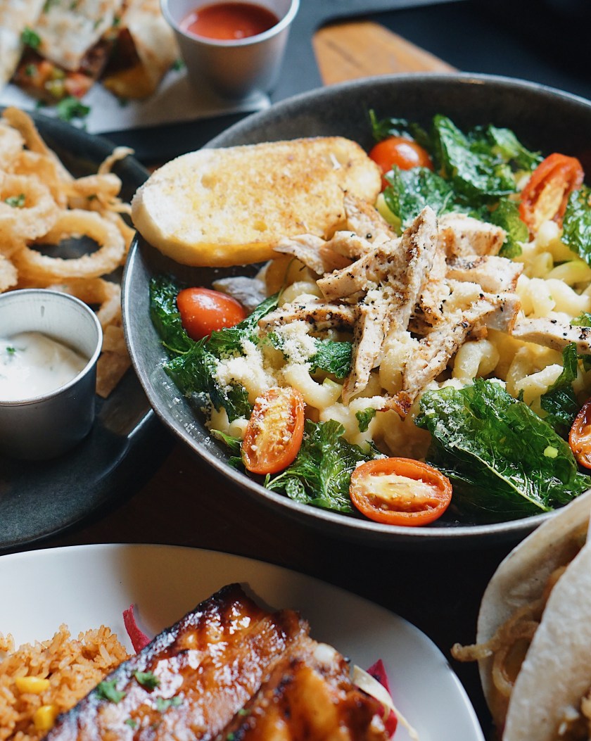 new-dishes-at-applebees-philippines