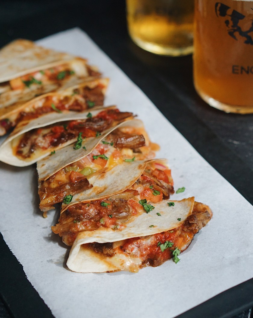 new-dishes-at-applebees-philippines