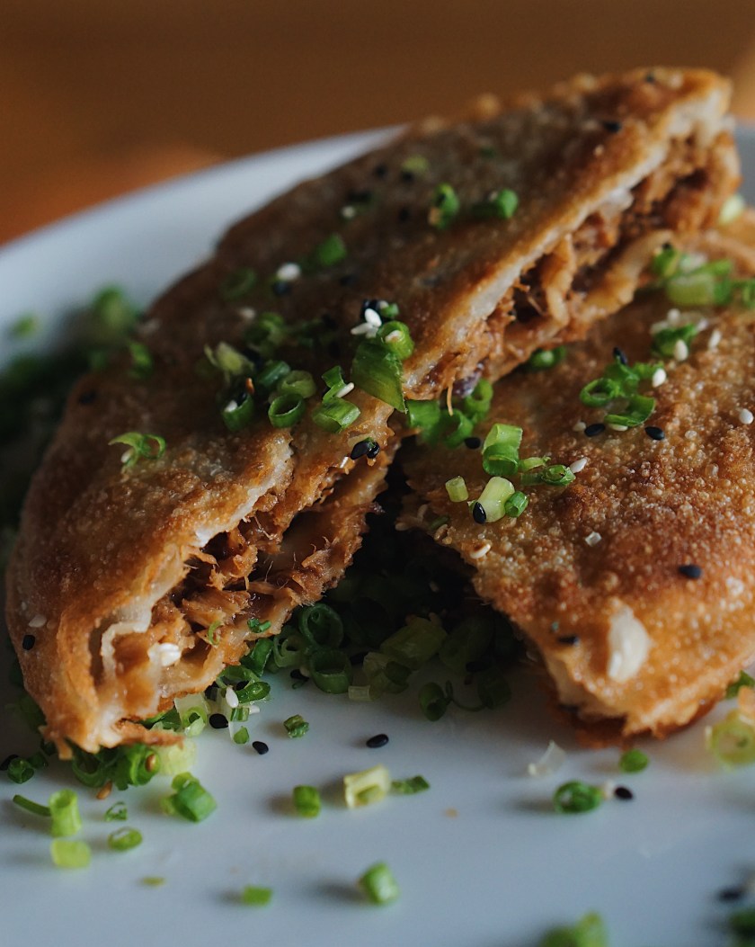 hole-in-the-wall-famry-taiwanese-street-food