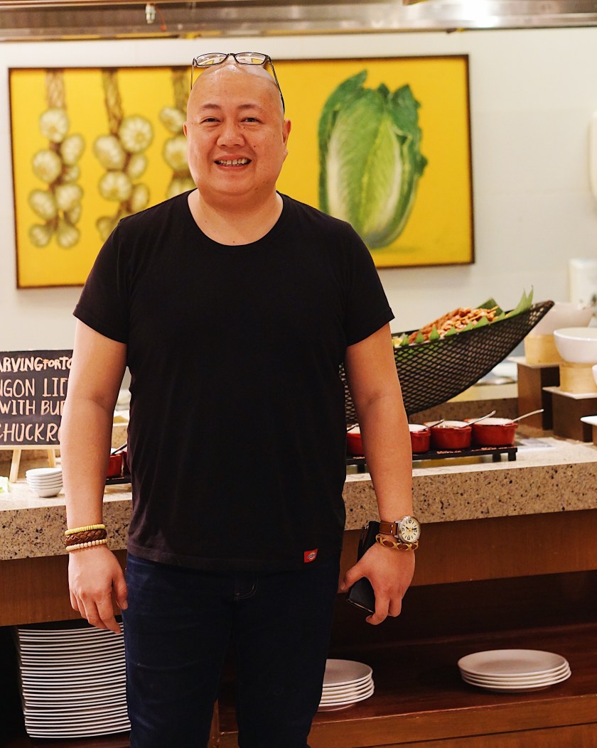 holiday-inn-makati-den-lim-takes-on-the-city-at-flavors-restaurant