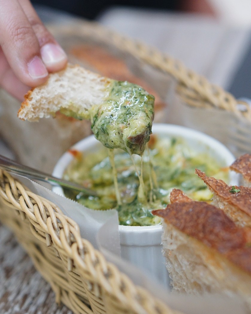 greenbelt-pizza-and-pasta-at-bistro-ravioli