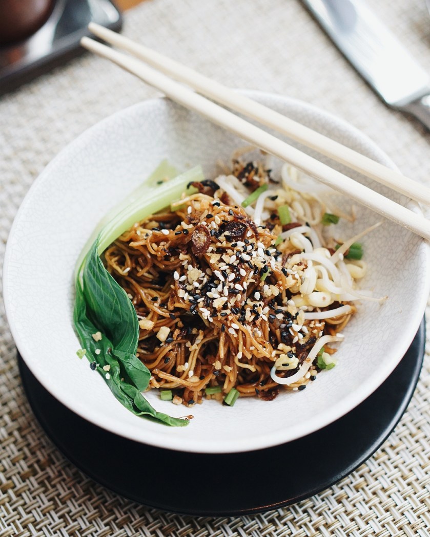 shangri-la-the-fort-high-street-cafes-signature-breakfast-dishes