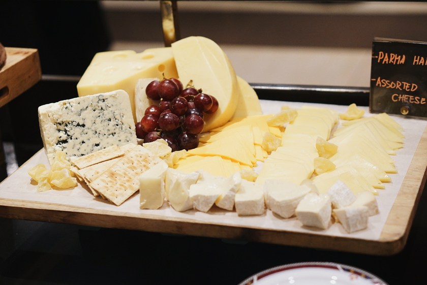 hotel-jen-manila-christmas-buffet-at-latitude