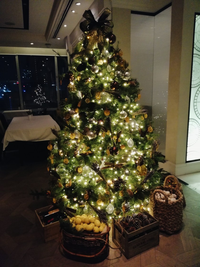 raffles-makati-a-year-in-provence-at-mireio