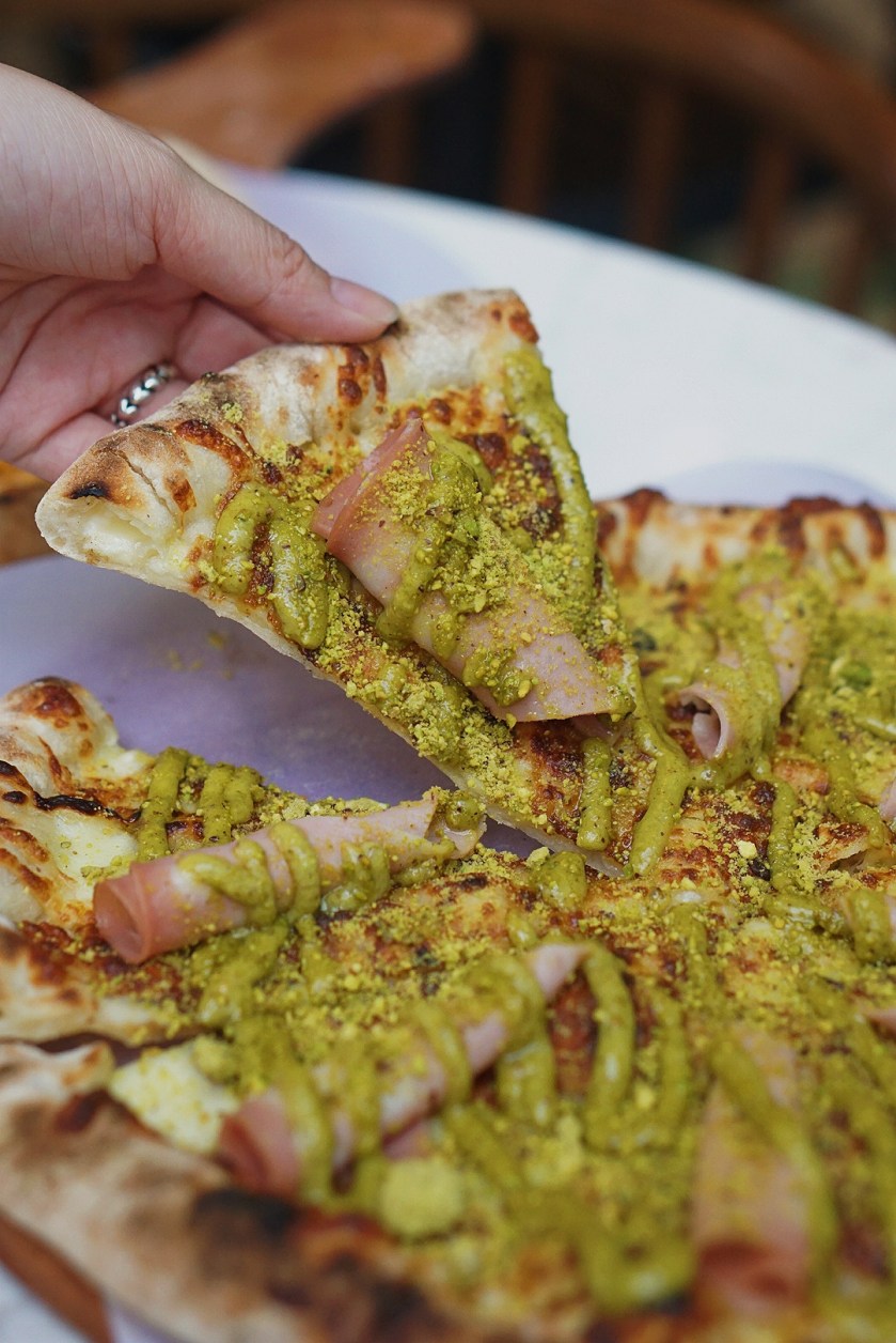 uptown-bonifacio-italian-feast-at-mamma-mia