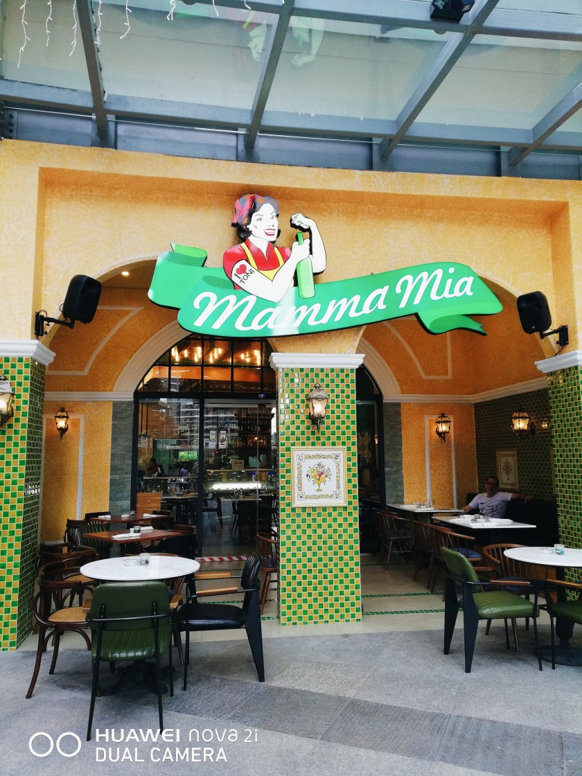 uptown-bonifacio-italian-feast-at-mamma-mia