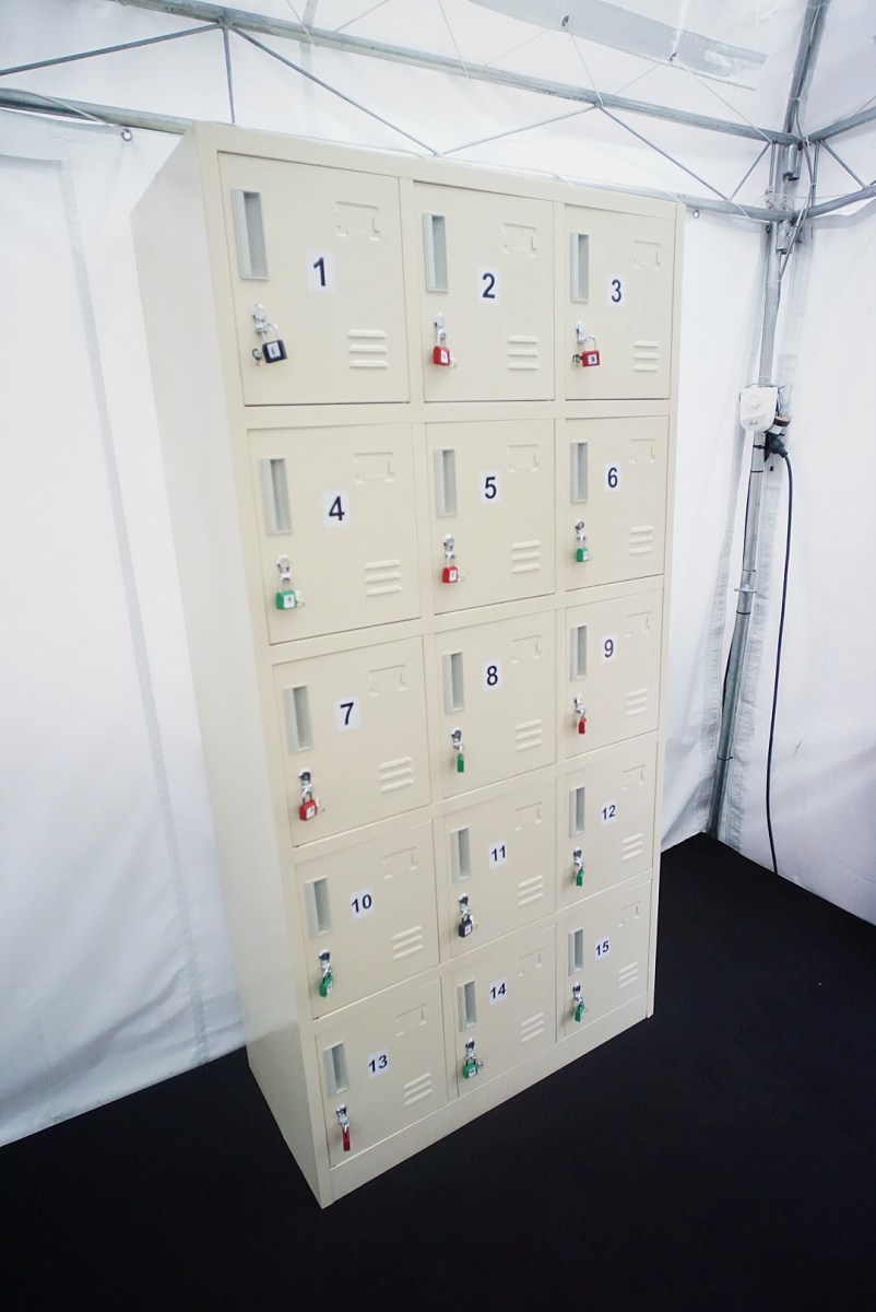 dinner-in-the-sky-philippines-solaire-resort