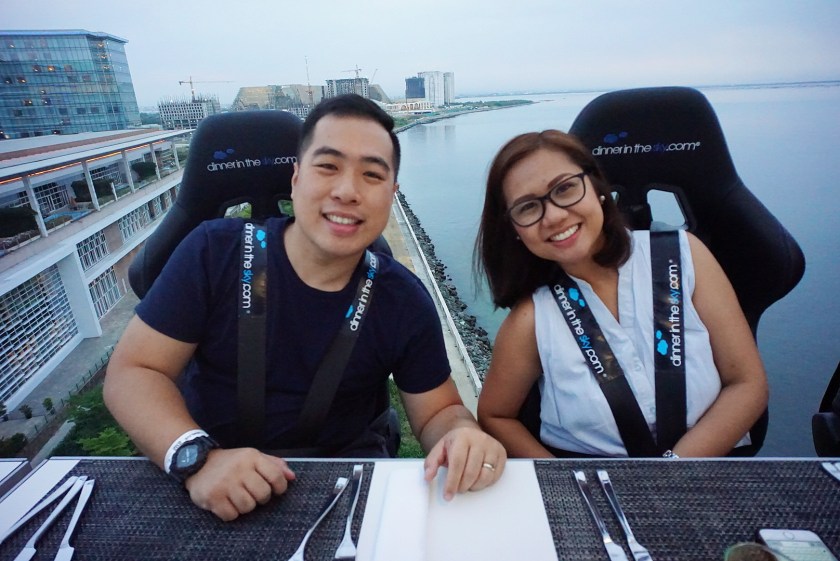 dinner-in-the-sky-philippines-solaire-resort