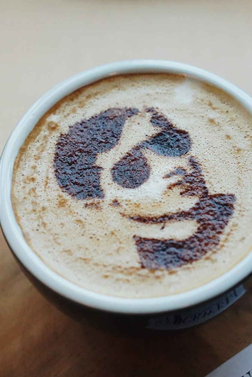 the-corner-market-food-hall-the-podium