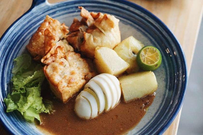 bgc-eats-indonesian-food-at-bakmi-nyonya-eden-food-hall