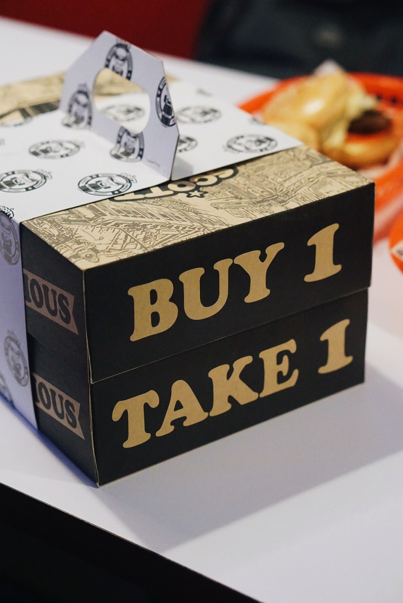 uptown-mall-burgers-and-wings-at-scott-burger-pnc