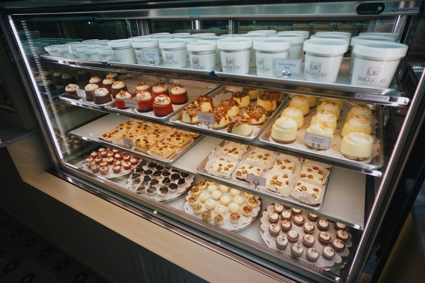 bgc-eats-sweet-treats-at-manilas-first-m-bakery