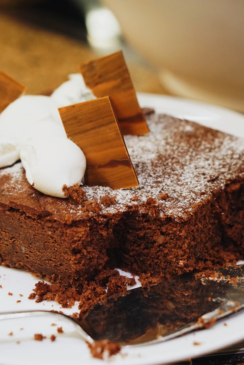 ag-new-world-manila-bay-all-you-can-eat-at-market-cafe