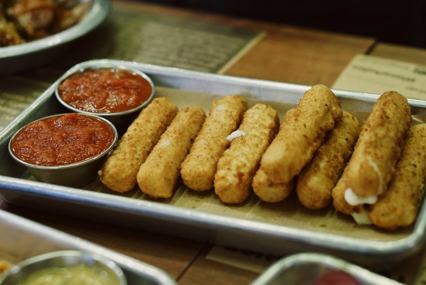 Megamall-EATS-Wings-Galore-at-Wing-Zone