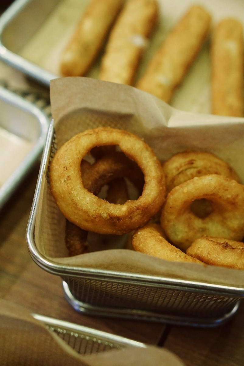 Megamall-EATS-Wings-Galore-at-Wing-Zone