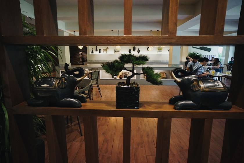 batangas-eats-plum-restaurant-at-lima-park-hotel