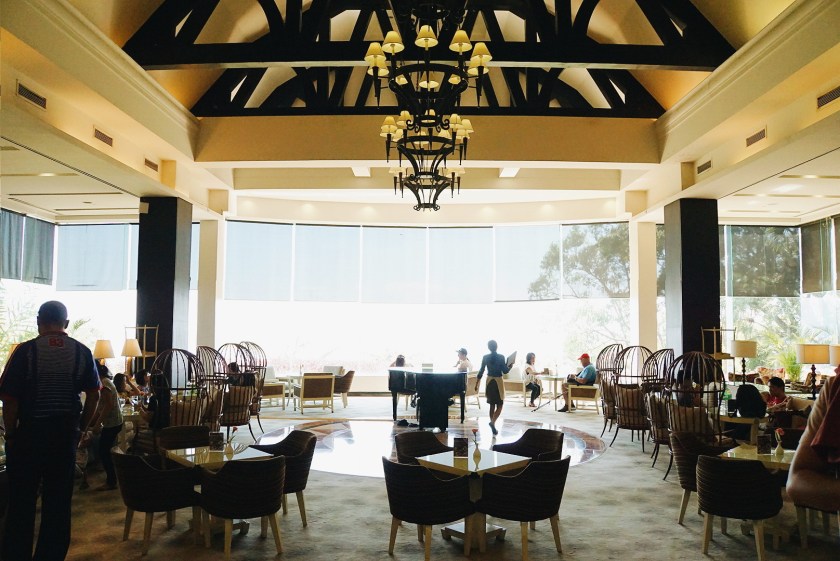 eat-and-explore-taal-vista-hotel