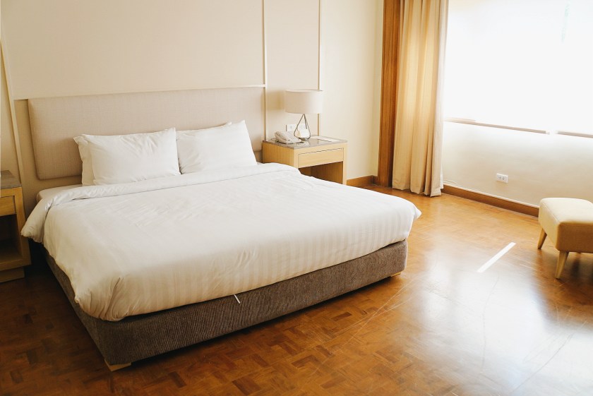 eat-and-explore-taal-vista-hotel