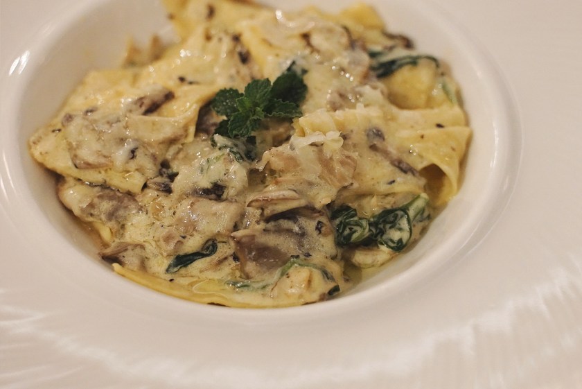 eat-and-explore-taal-vista-hotel