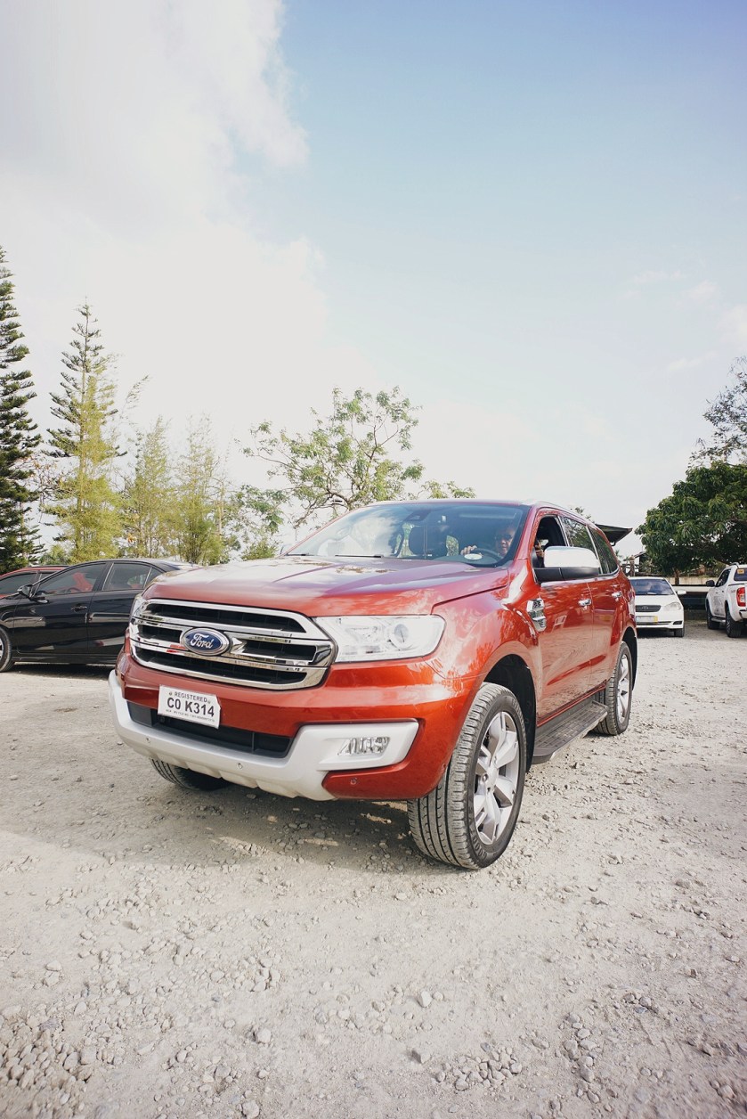 eatsplore-tagaytay-food-trip-with-ford-everest
