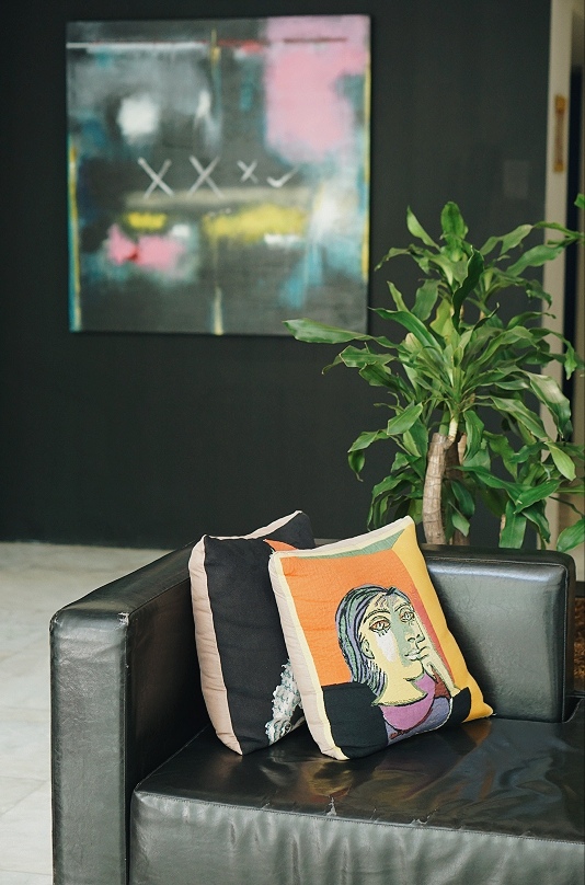 eatstaycation-at-the-picasso-boutique-serviced-residences