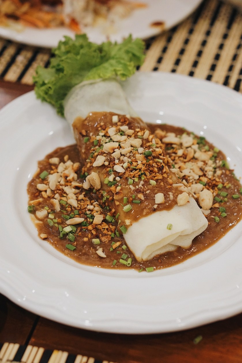 classic-filipino-food-at-mabinis-restaurant