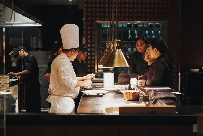 upside-down-dinner-at-the-manila-marriott-hotel