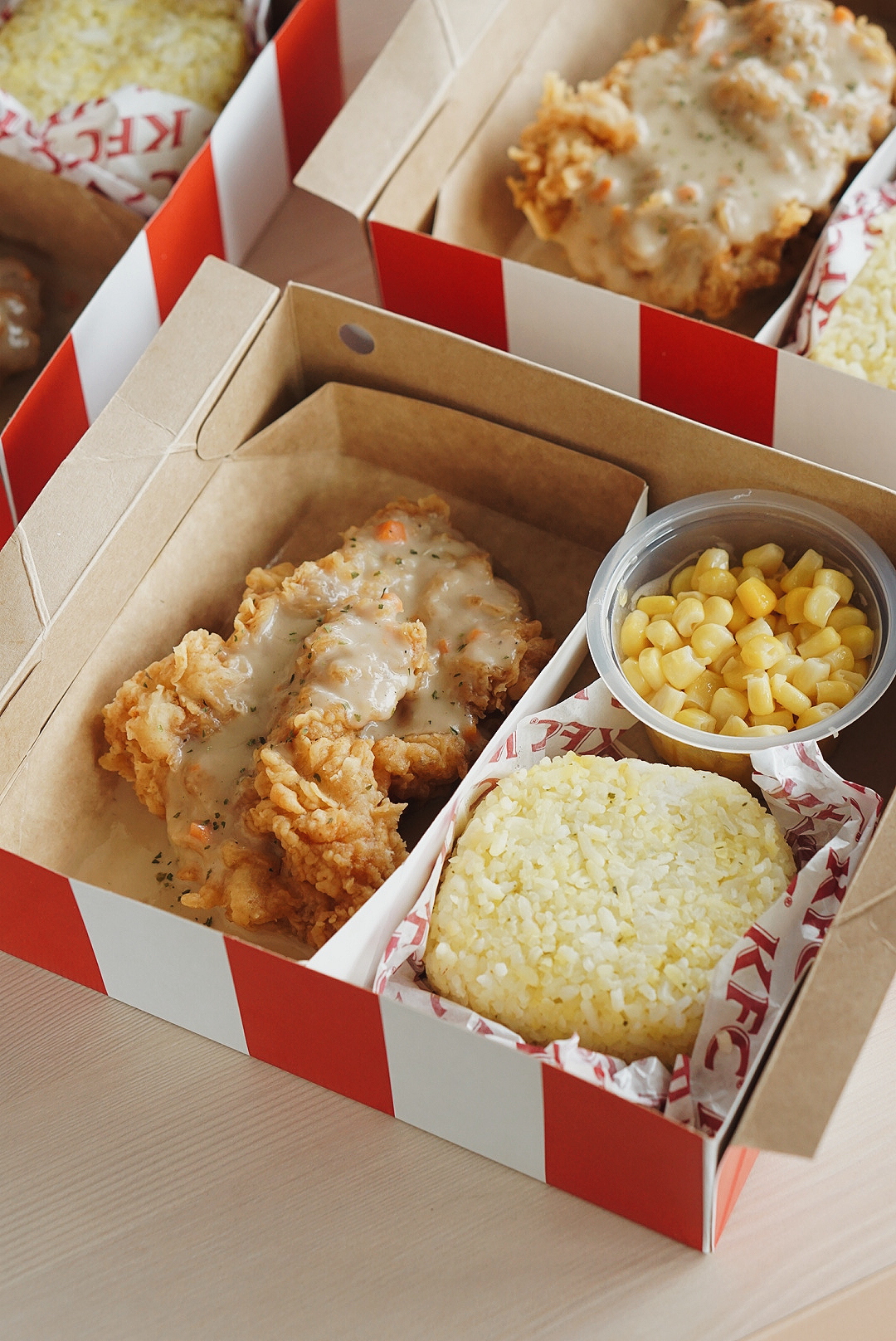 KFC Philippines’ NEW Zinger Steak – EATSplorations