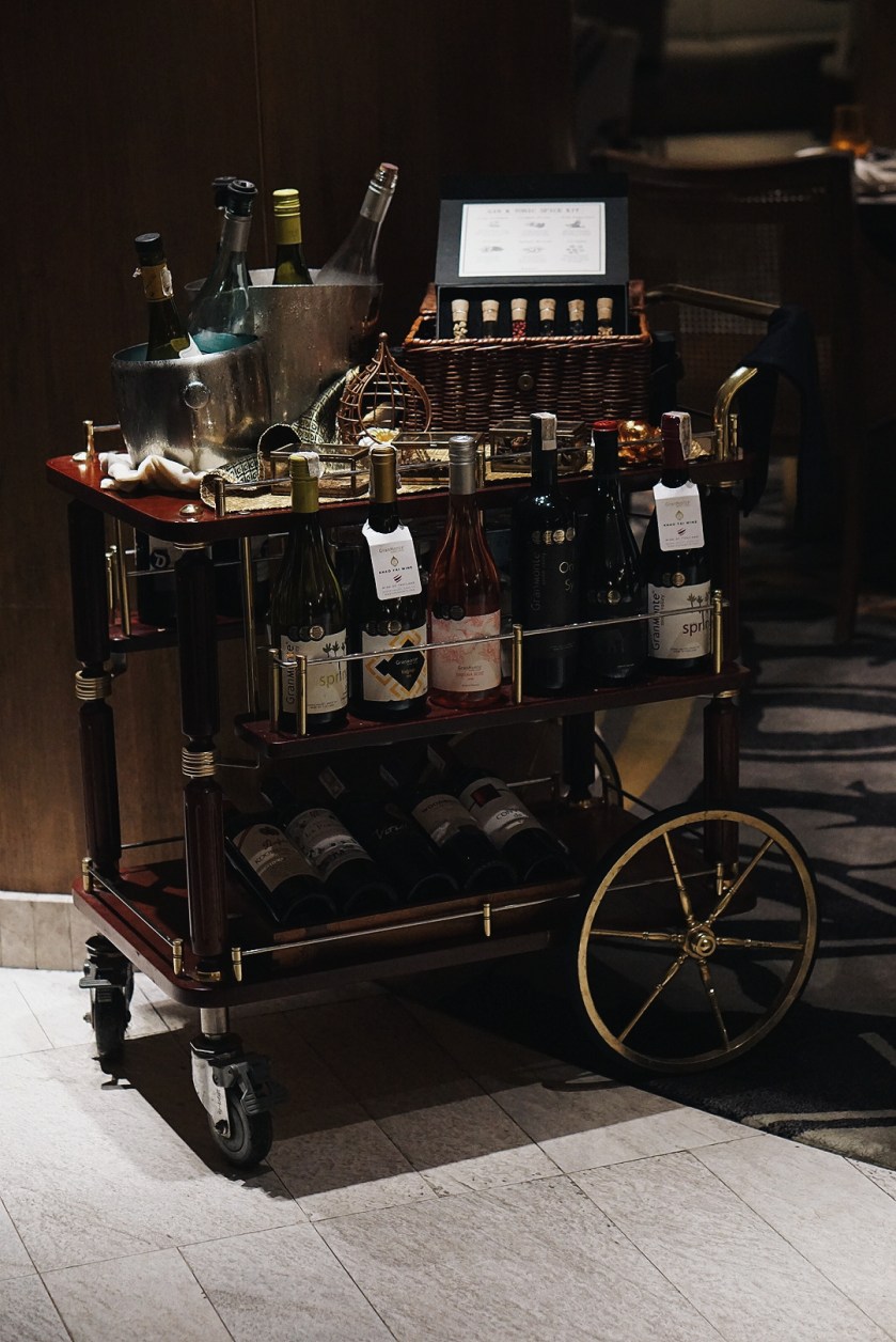 authentic-thai-cuisine-at-benjarong-dusit-thani-manila