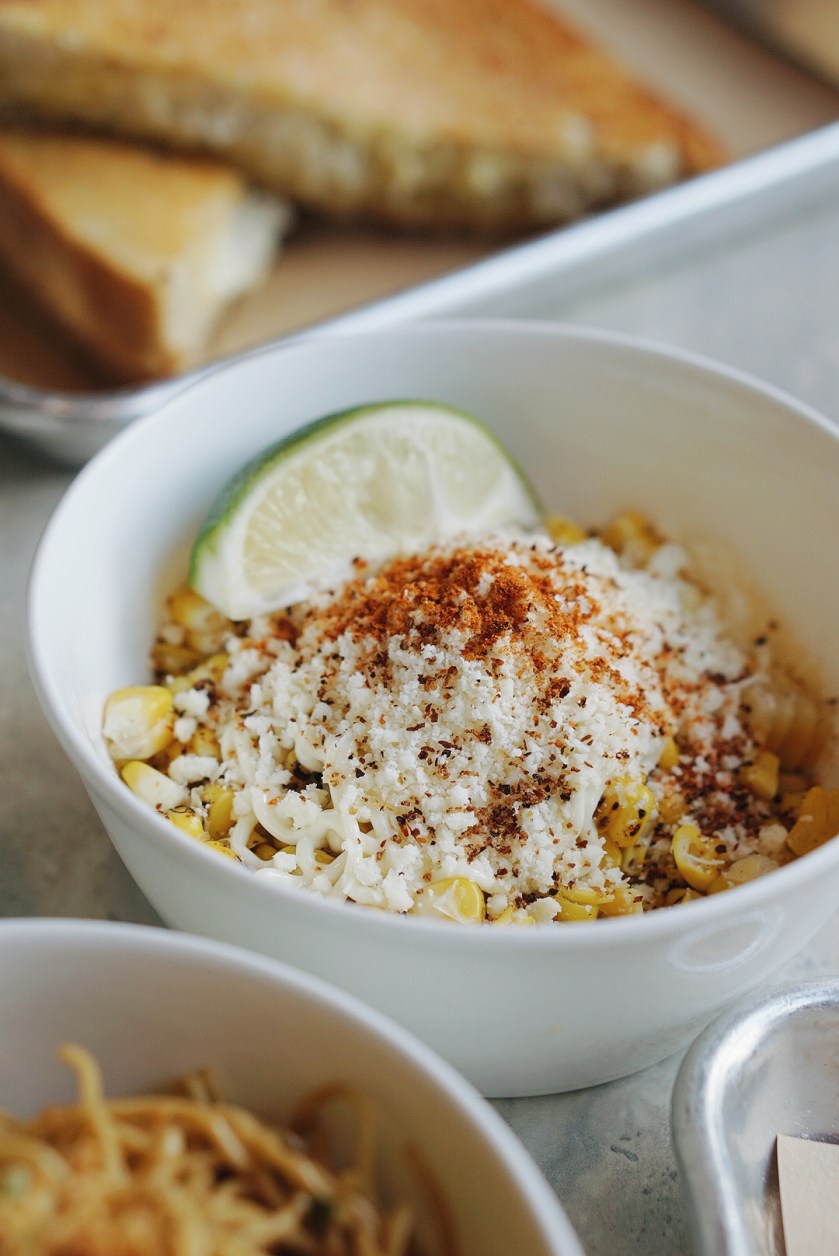 bun-appetit-at-the-grid-food-market